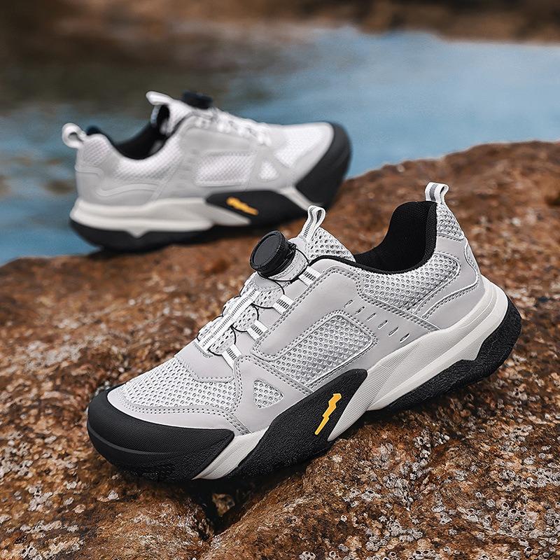 Outdoor Men's Non-slip and Wear-resistant Hiking Shoes Off-road Climbing Shoes Lightweight Cushioning Breathable Hiking Shoes