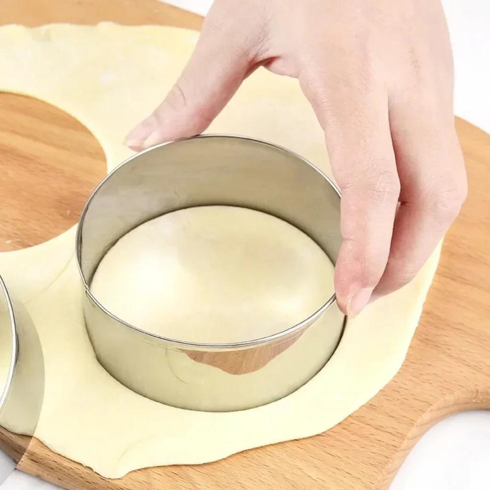3Pcs/Set Stainless Stee Round Dough Cutter DIY Dumplings Skin Mold Flower Shaped Cookie Pastry Maker Biscuit Circle Ring Mould