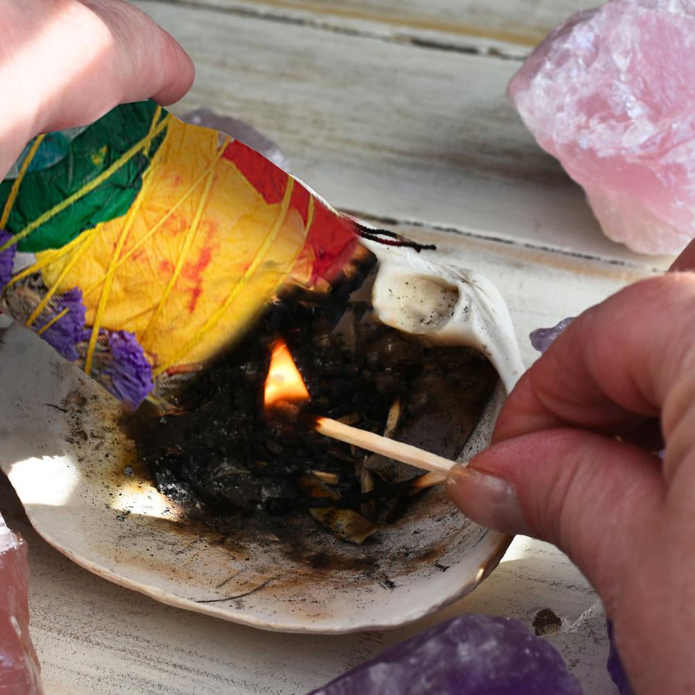 Florales, natürliches weißes Salbeigrasbündel, Räucherstäbchen, Räucherstäbchen für die Innenreinigung, Gras-Räucherstäbchen für die Reinigung zu Hause
