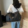 Large Capacity Short Distance Duffle Bag Travel Bag Simple Casual Handbag Men's Light Crossbody Sports Bag Women's Gym Bag