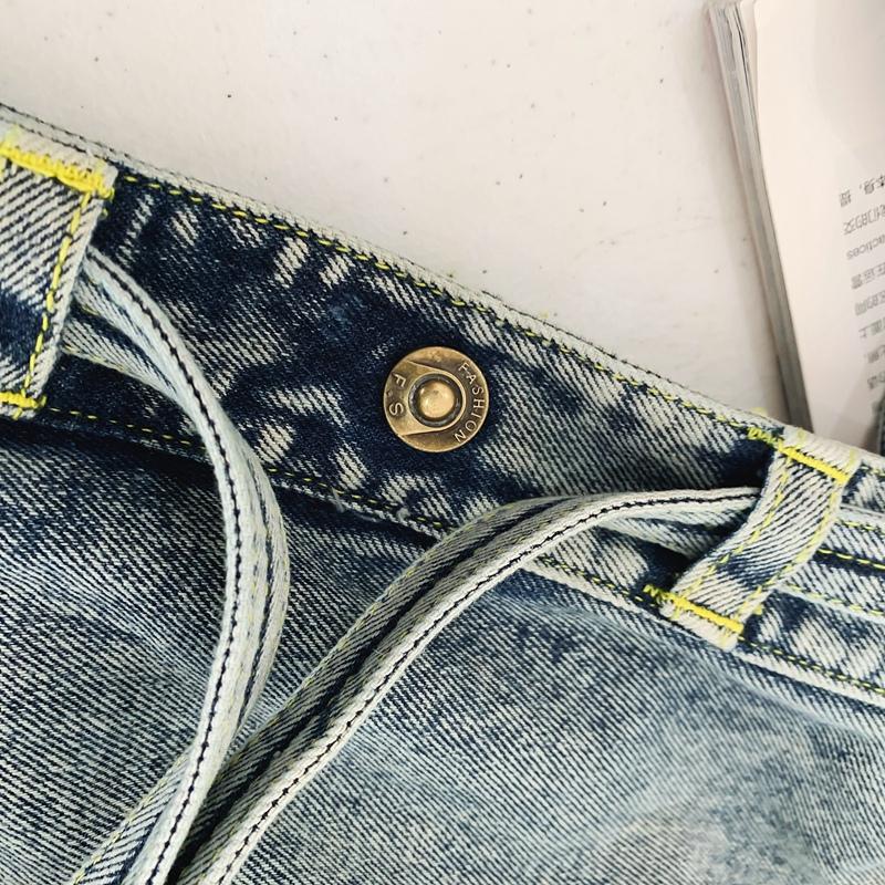 Stylish Denim Tote Bag for Women – Classic Jeans Design with Front Pockets and Embroidered Logo, Perfect for Casual Use