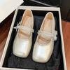 Shallow mouth square head single shoes women's summer new butterfly flat bottom one pedal fashion bow Mary Jane shoes