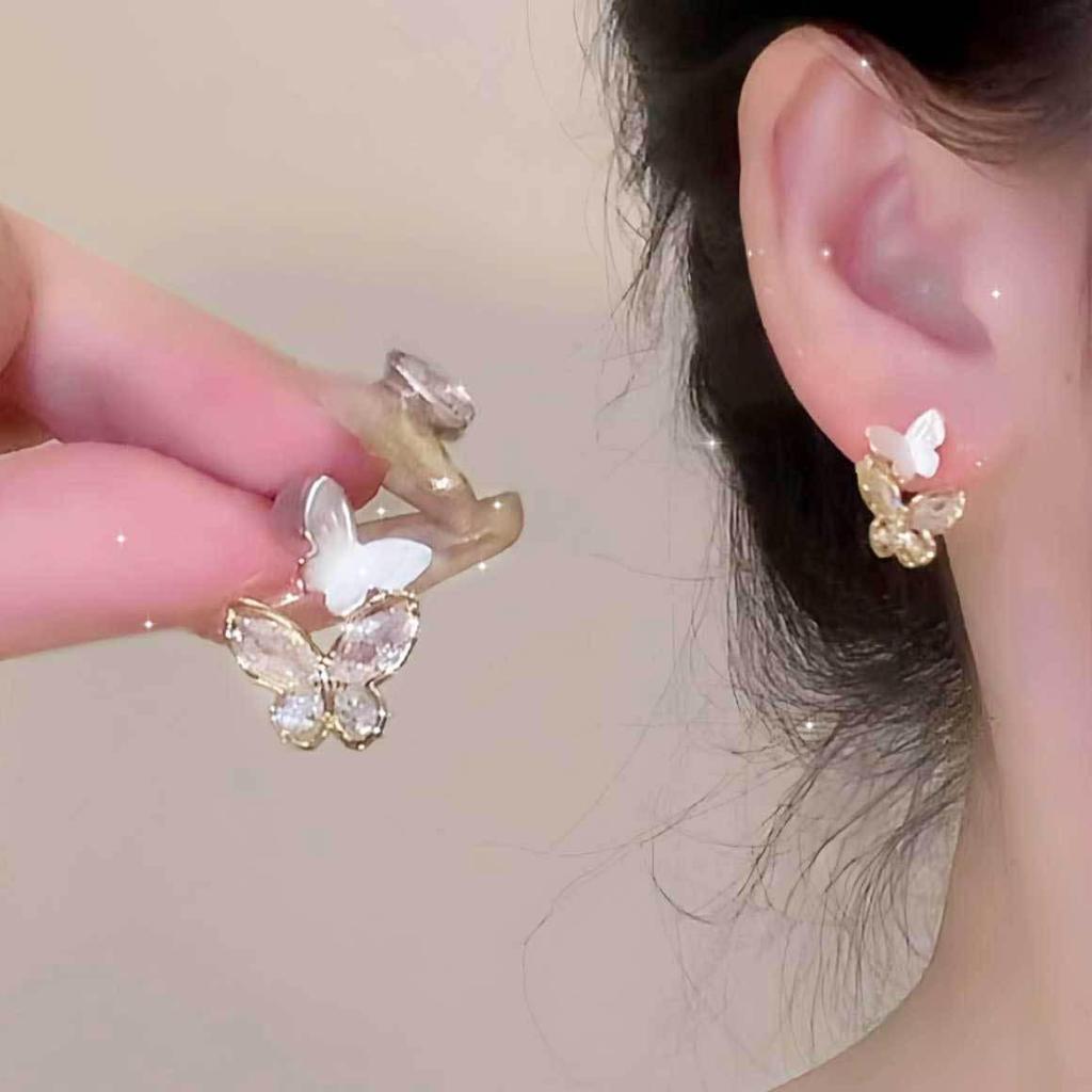 Koreanischer Stil Nicht-Piercing Ohrclip mit langem Quaste, Perlmutt Schmetterlings Design für Damen - High-End, Coole Mode.