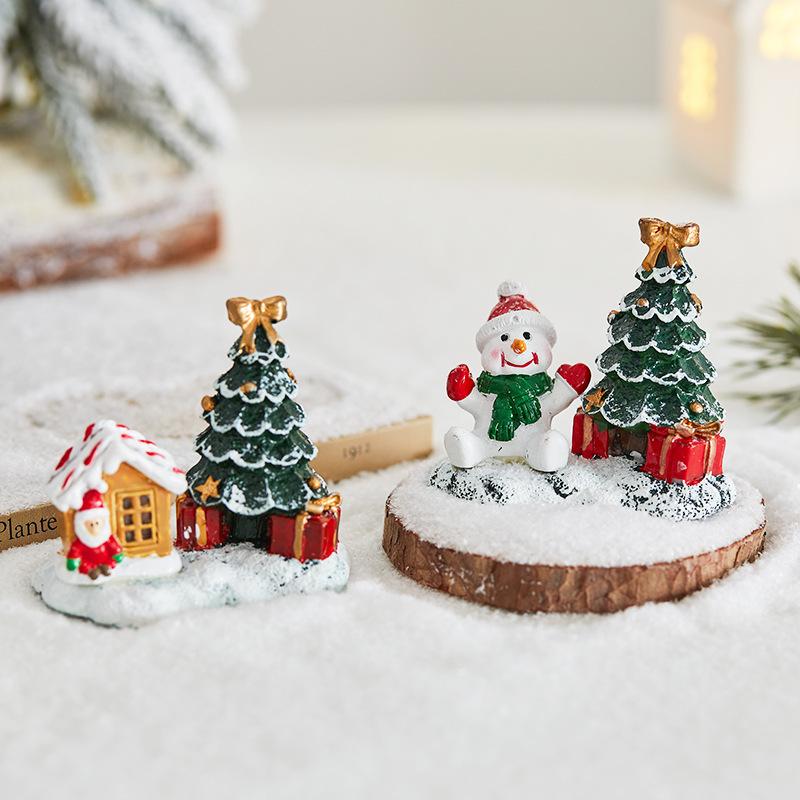 New Resin Santa Claus Small House Decoration Hotel Shopping Mall Showcase Desktop Holiday Scene Decoration