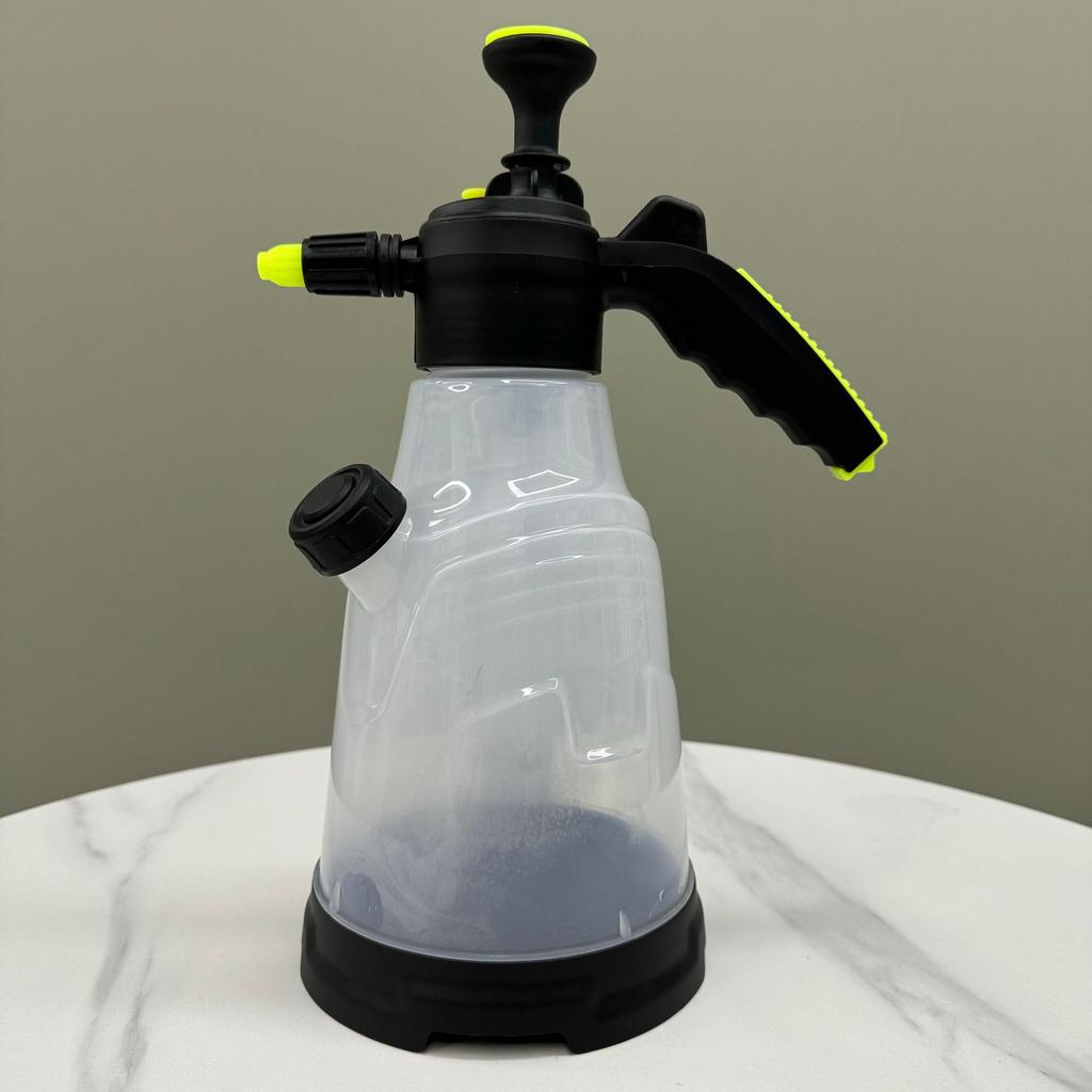 Household Air Pressure Sprayer Gardening Watering Car Wash Disinfection Watering Can Flowers Watering Vegetables Seedlings Plants