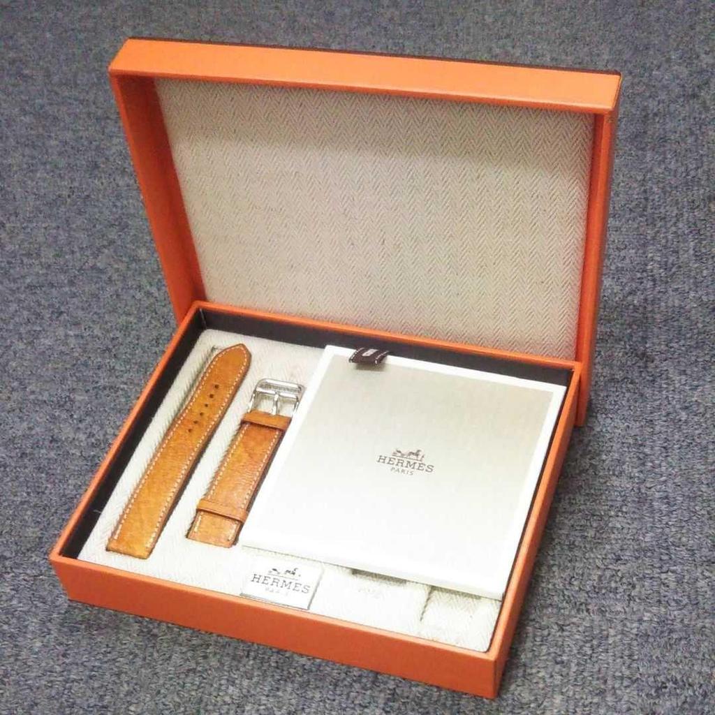 Used [HERMES] Hermes H Watch Square Leather Band & Watch Box [Genuine]