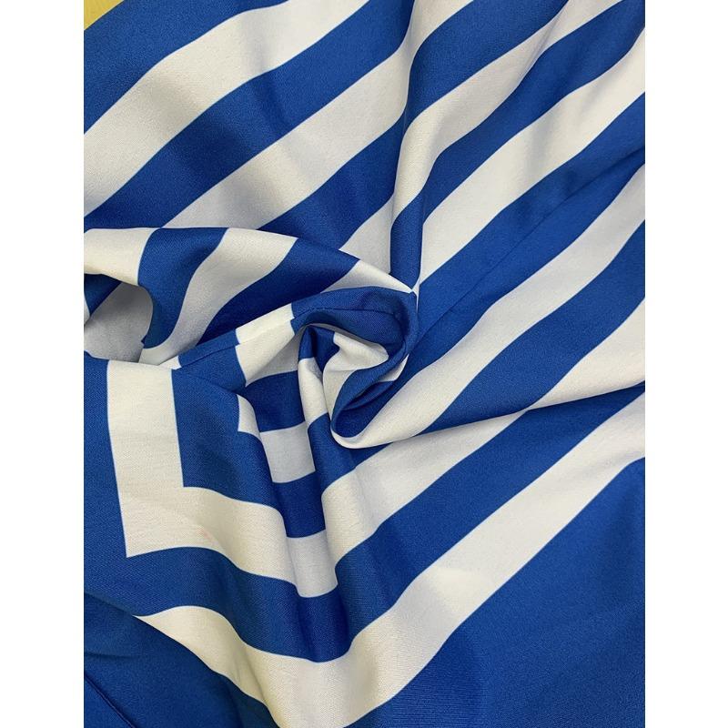 Dámská móda pro jaro a podzim ve větších velikostech, tištěná pruhovaná košile s dlouhým rukávem, tlakově plisované rovné kalhoty se širokými nohavicemi, oblek