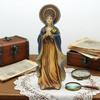 Mary Statue Religious Figurine Collectible Ornament Resin Sculpture for Indoor Table Centerpieces