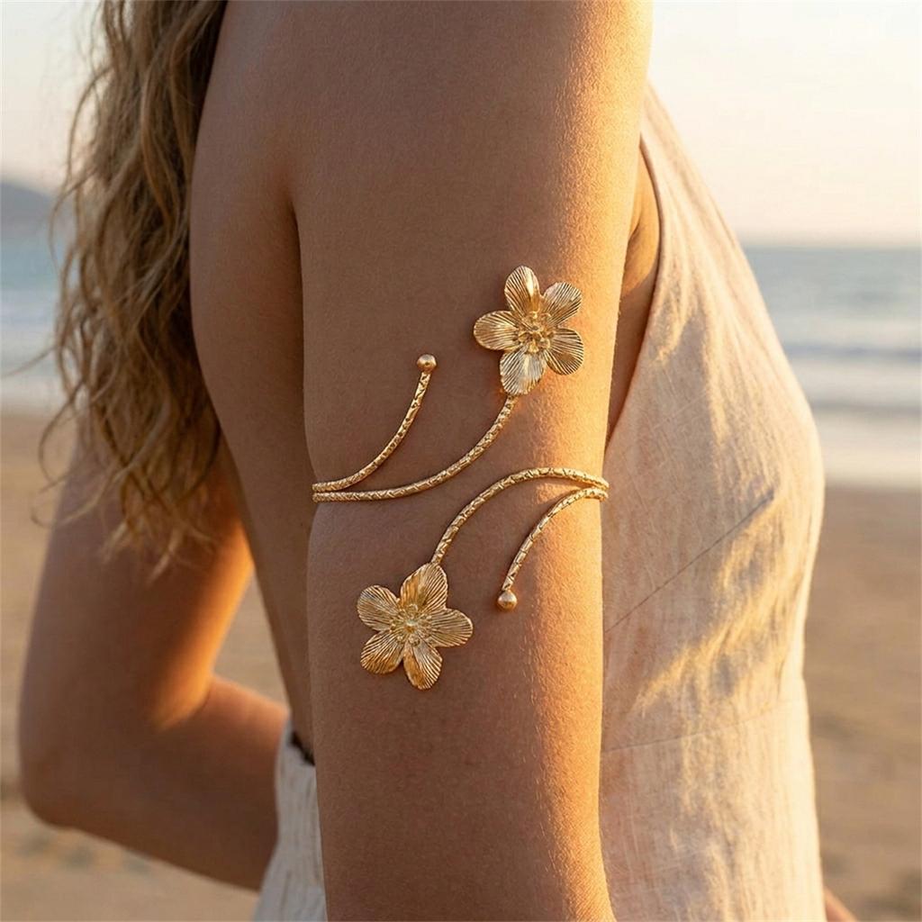 Elegant Sun Adjustable Cuff Bracelet for Women Unique Gold Color Upper Arm Bangle Festival Beach Party Jewelry Gift