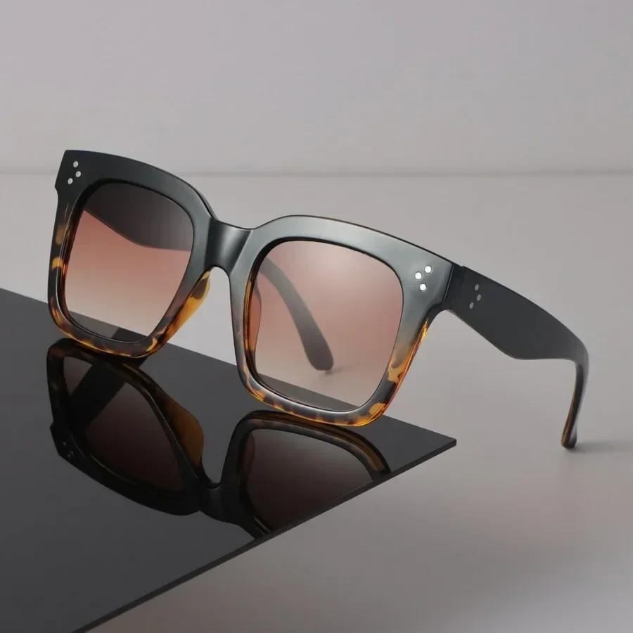 Classic Square Sunglasses Women Men Minimalist Fashion Female Male Retro Casual