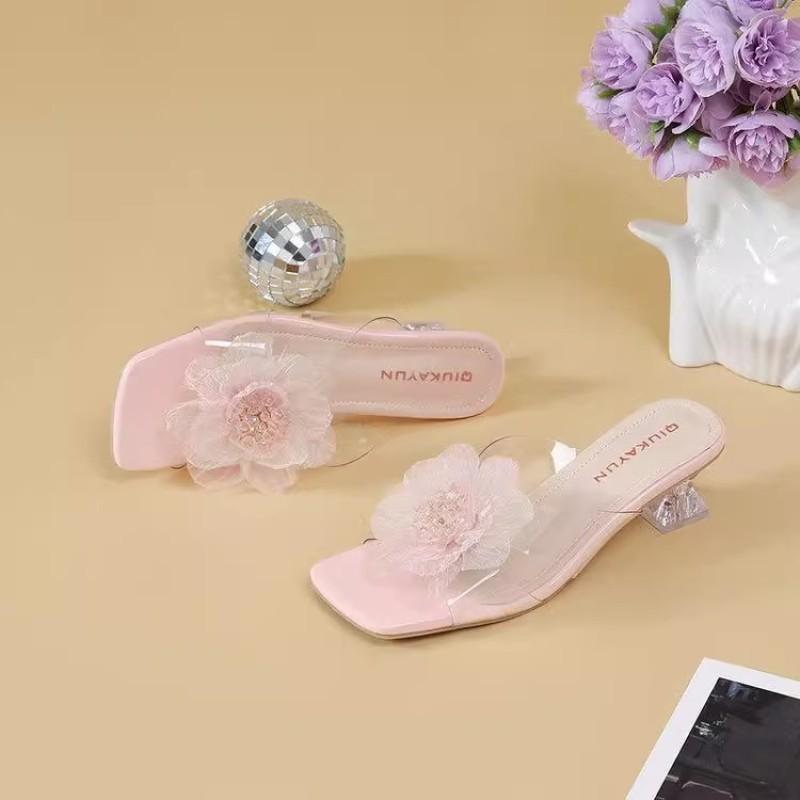 Spring new transparent crystal cool slippers women's thick heel rhinestone outer wear beaded one-word drag