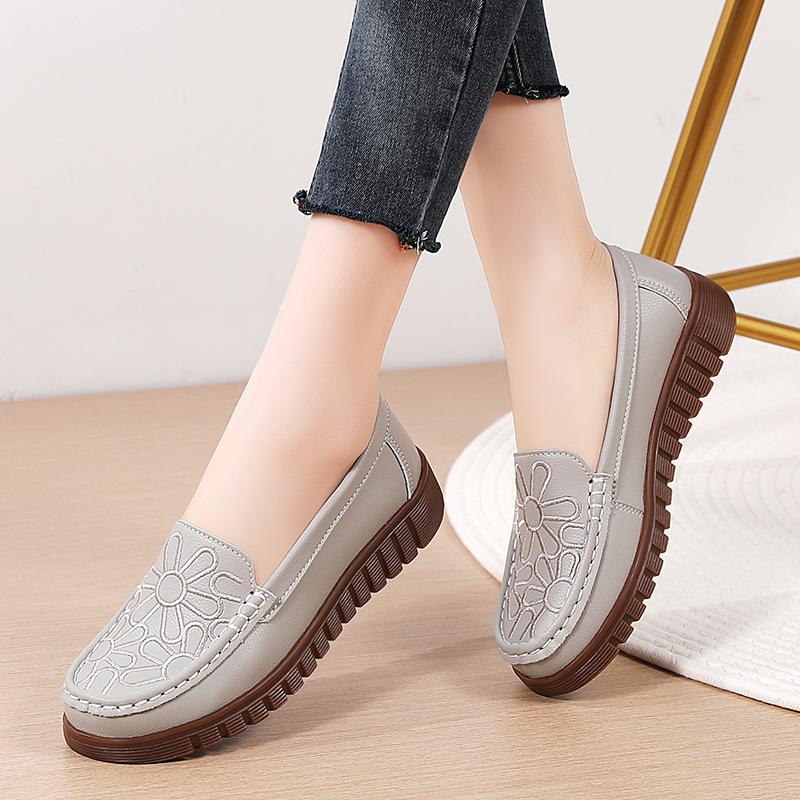 Women Moccasins Driving Shoes Comfort Casual Nurse Loafers Walking Minimalist Summer Maternity Shoes Plus Size