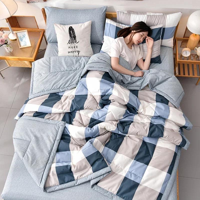 Soft Skin-Friendly Summer Quilt Set Or 1 Pcs Quilt Comfortable Breathable Summer Blanket Lightweight Durble Air Condition Duvet