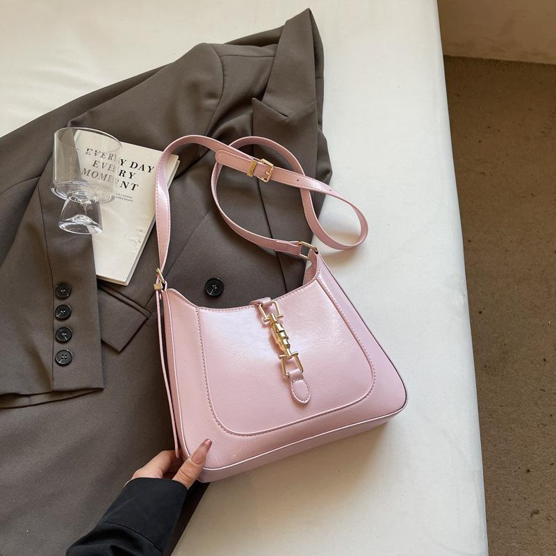 Early spring new fashion niche design small lock armpit bag shoulder crossbody trendy women's bag