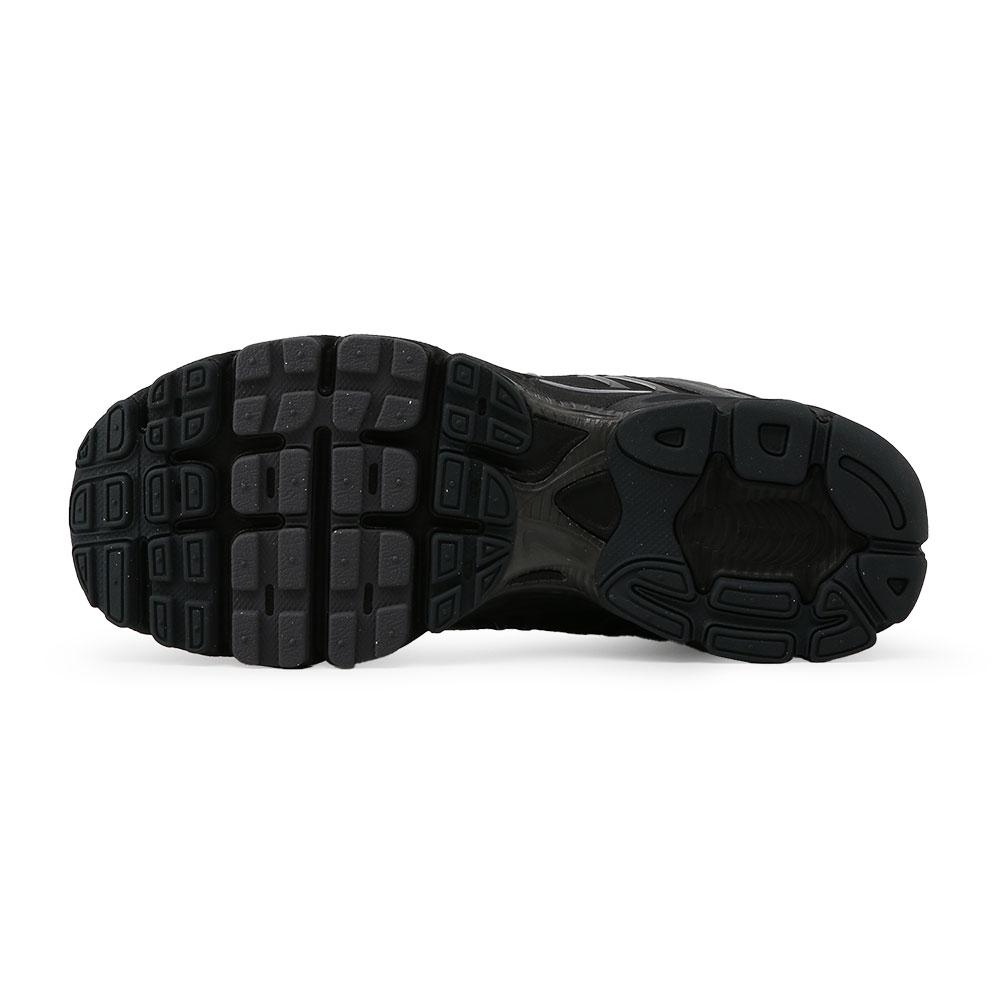 Nike IO9279-001 Authentic Sneakers from Korea