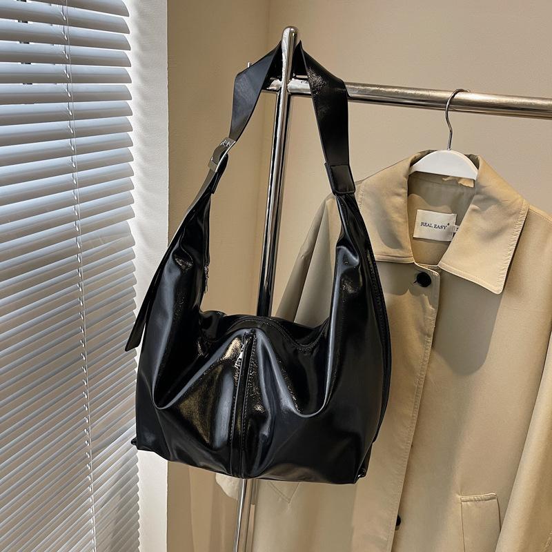 Large Capacity Armpit Bag Women Tote Bags Casual Versatile Crossbody Bag for Women Dumpling Bag Designer Bags Sac À Main Femme