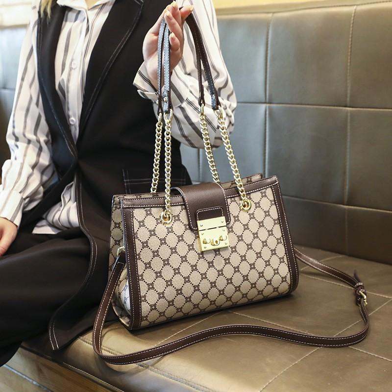 Womens Medium PU Crossbody Tote Bag With Zipper Vintage Style Shoulder Daily Use