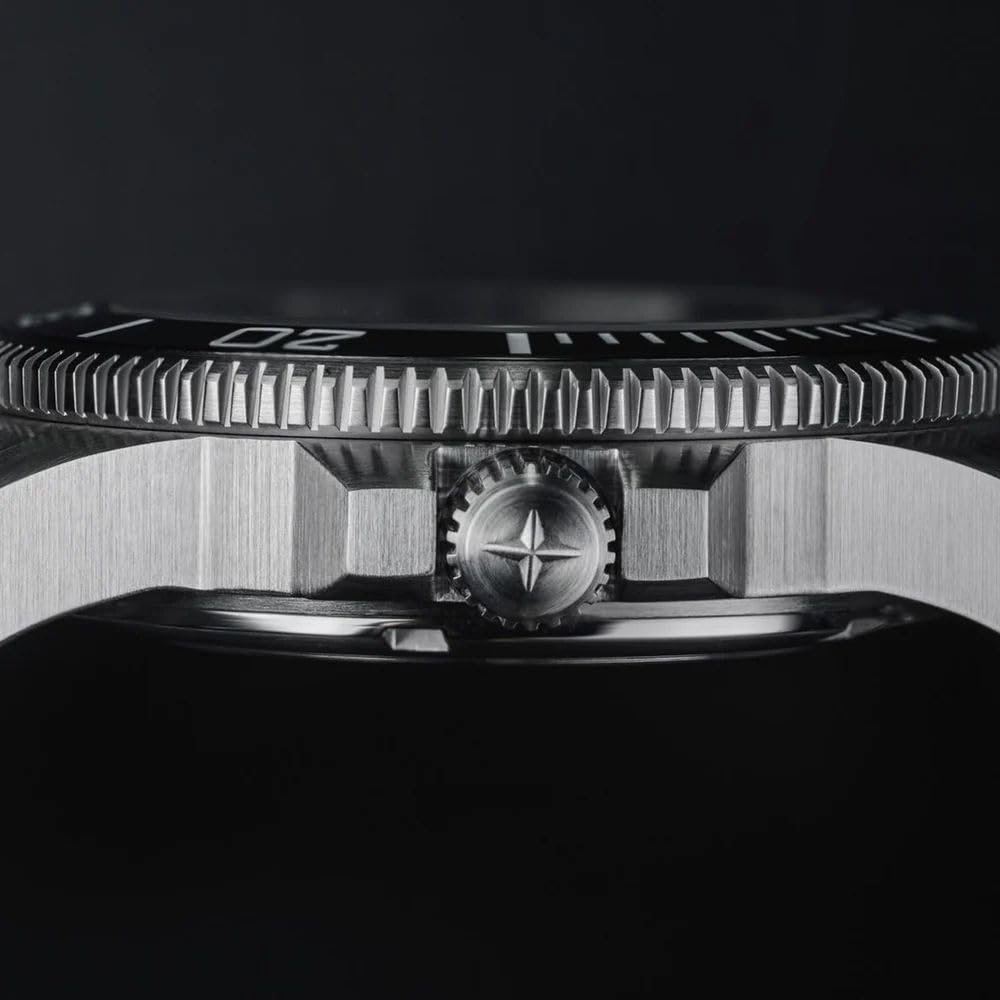 Davosa Argonautic 39 Automatic 20 ATM Water Swiss-Made Watch, Resistant, Silver, 161.532.50