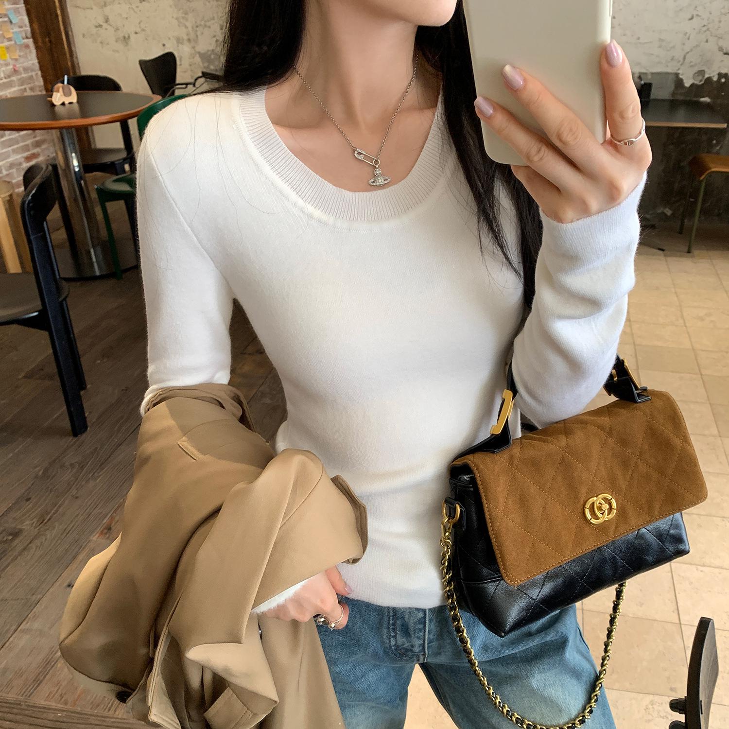 

Women s European Style Velvet Knit Base Layer Top - Round Neck, Long Sleeve, Slim Fit, 2025 Autumn/Winter Collection Small