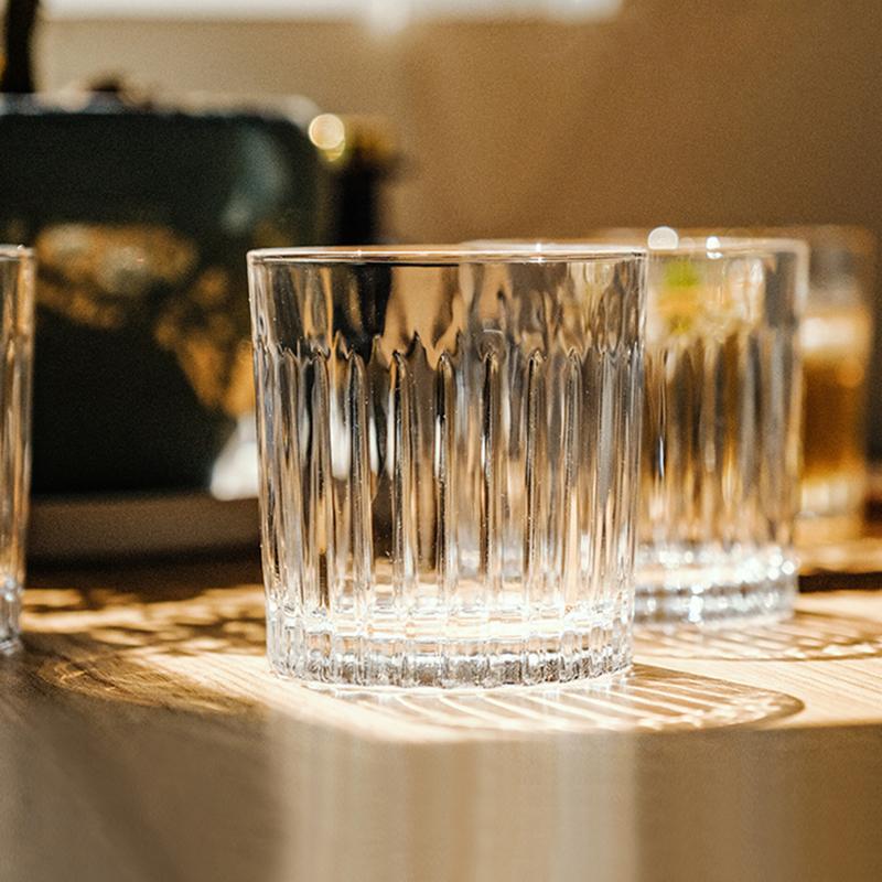 4-teiliges Set Diamantmalerei Weinglas Transparentes Milchglas Whiskey Cocktail Trinkgläser Haushaltsgeschirr Hochzeitsgeschenke