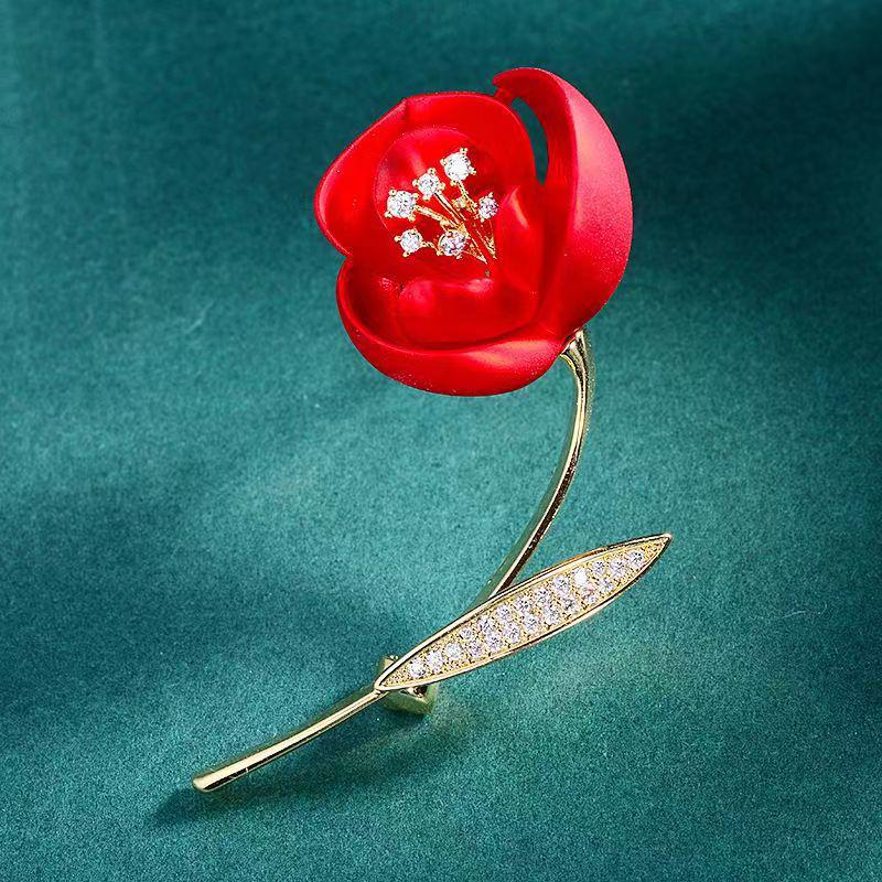 Luxury Festive Red Rose Sweater Brooch: Elegant Pin for Suits, Evening Dresses, and Corsages