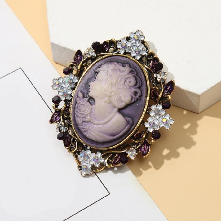 Classical Cameo Portrait Brooch Retro Filigree Design With Sturdy Alloy Women's Clothing Accessory For Gift Giving