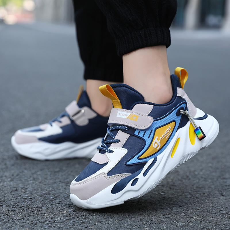 Classmate boy 2025 new autumn and winter waterproof leather surface medium and large children's sports shoes platform casual dad shoes