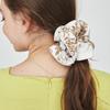 UNI.J Brown Flower Scrunchie Hair-Band Ia120