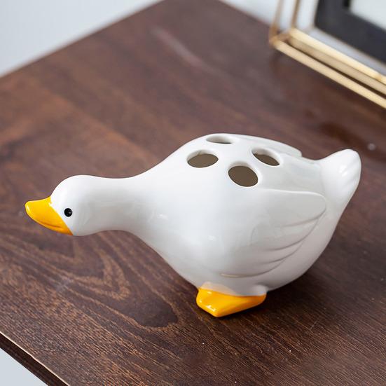 Duck Toothbrush Holder Ceramic Cute Toothbrush Organizer Decorative Cartoon Duck Toothbrush