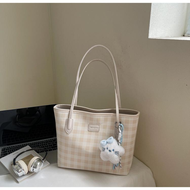 Premium Commuter Bag Women's 2025 Foreign-style Versatile Shoulder Bag Fashionable and Cute Plaid Large-capacity Tote Bag