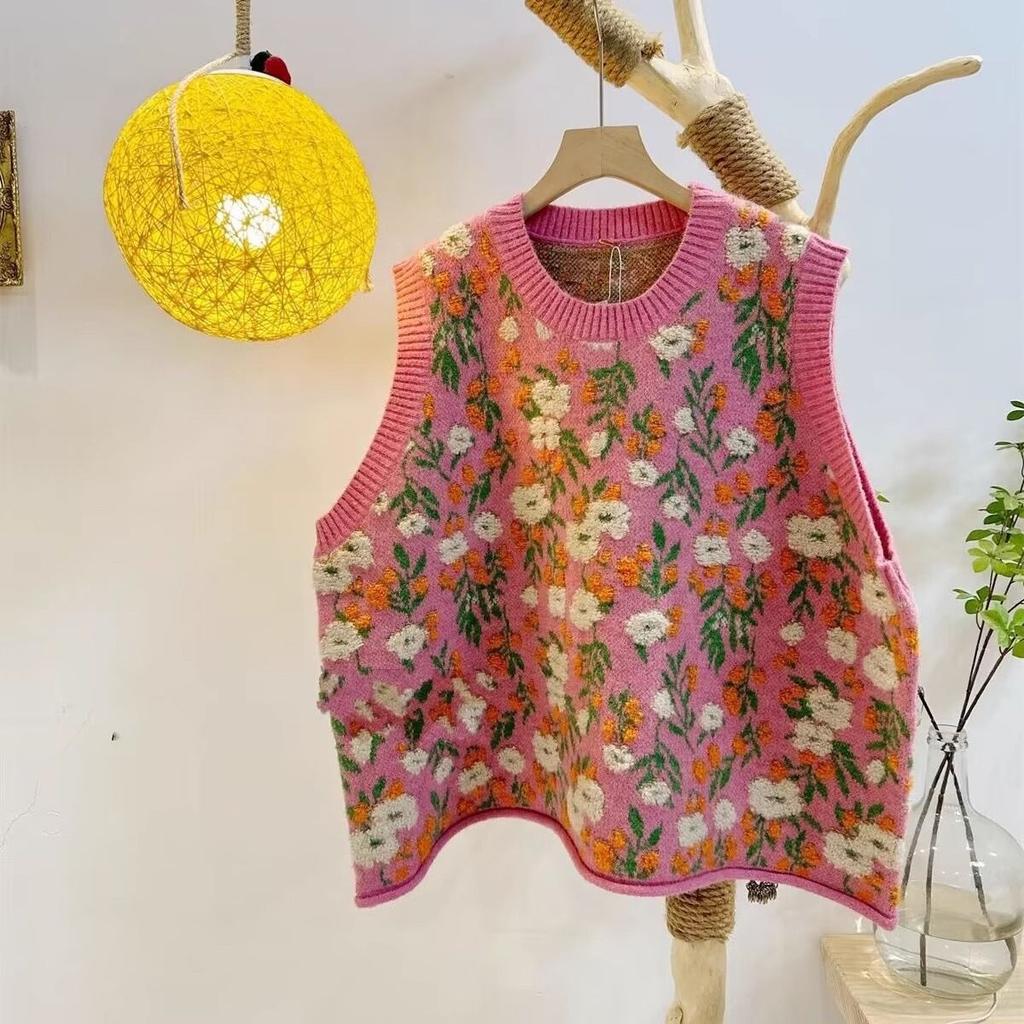 2026 New Korean Style Loose Knit Vest Women Chunky Flower Embroidery Plus Size Slim Fit Cardigan