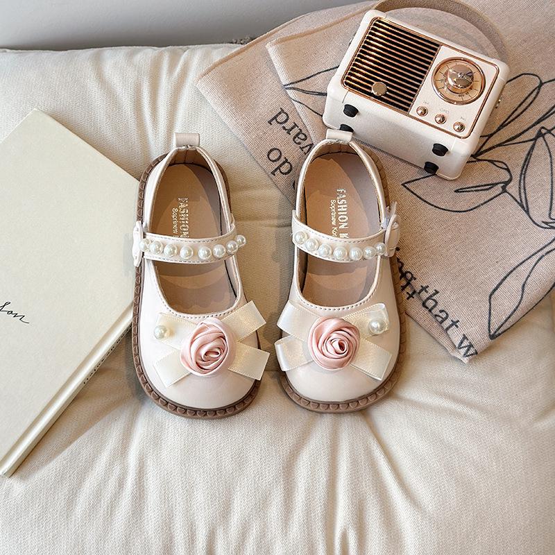 Girls' Round-Toe Floral Leather Shoes, 2026 Spring/Autumn Collection, Versatile Korean Style, Fashionable Princess Shoes for Little Girls