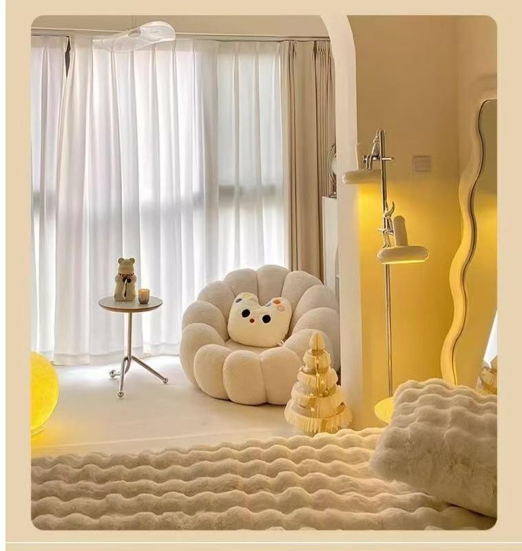 Pumpkin Style Cream Recliner: Comfy Single Sofa for Small Apartments