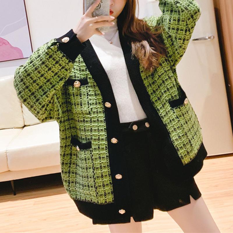 

Маленький кардиган свитер в стиле духов, с контрастными цветами, вязаный, осень-зима 2025, накладные карманы, клетчатый, с золотой шелковой курткой, женский one size зелёный
