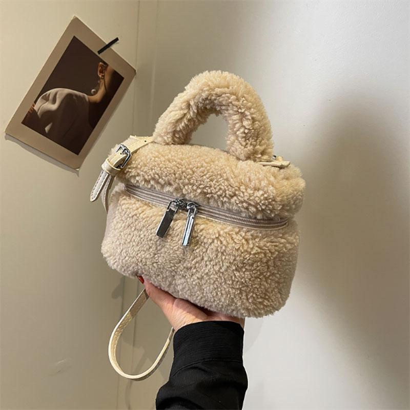 Roztomilá mini jehněčí vlněná malá čtvercová taška podzimní a zimní nová jednoduchá pevná kabelka dámská móda všestranná crossbody taška
