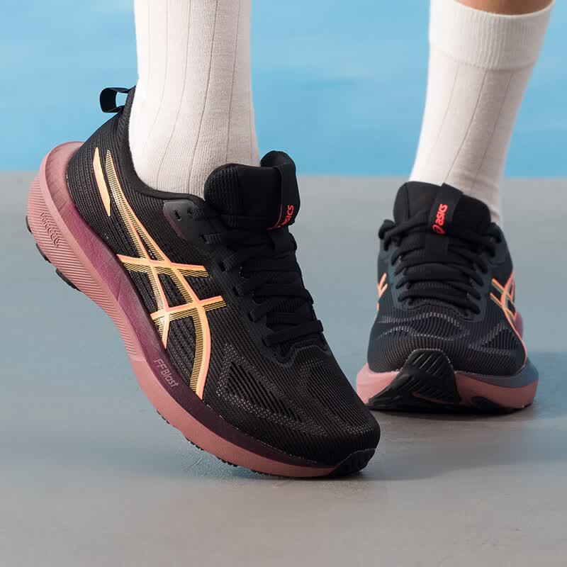 ASICS 1012B859 All-Season Running Shoes 6.5