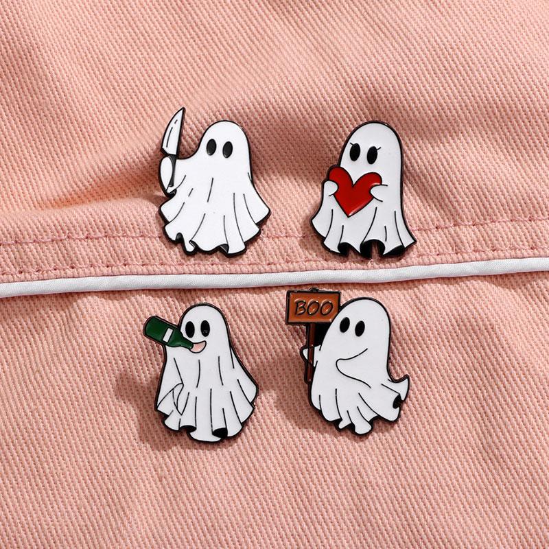 4Styles Halloween Ghost Collection Brooches Cartoon Spooky Hold Knife Heart Drink Design Enamel Pins With Free Shipping
