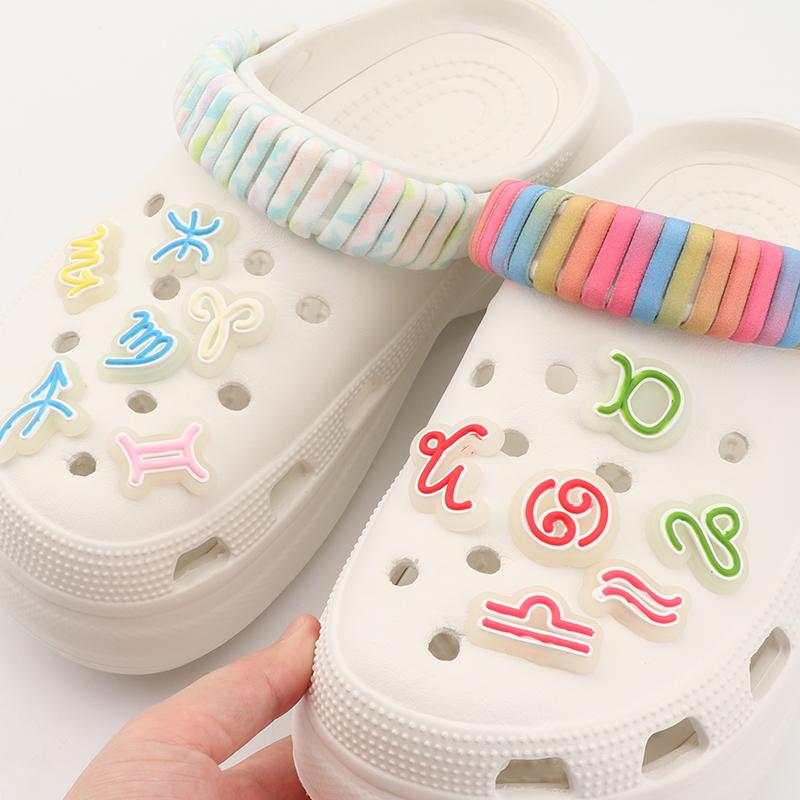 New Glow In The Dark Shoes Charm Pins for Luminous Shoe Charms Set for Clog Sandals Shoe Decoration DIY for Men Women Kids 1PCS