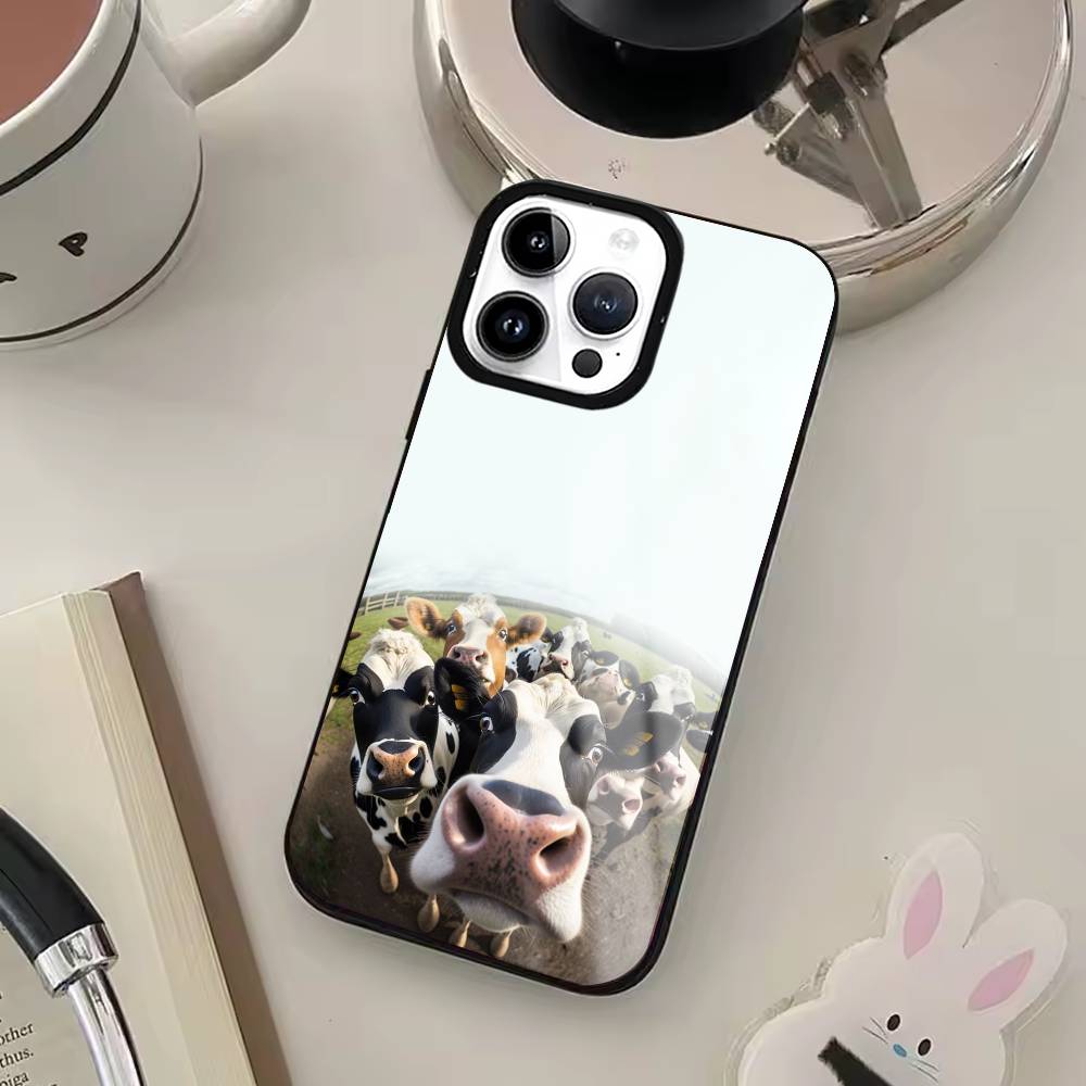 

Funny Animal Dairy Cow Phone Case For iPhone17,16,15,14,13,12,11 Plus,Pro Max For Magsafe Wireless Charging iPhone15PROMAX