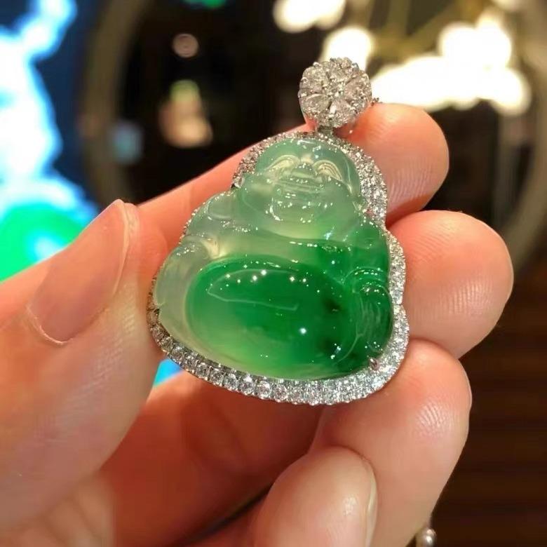 Imperial Green Jade Guanyin Buddha Pendant Necklace with Floating Flowers