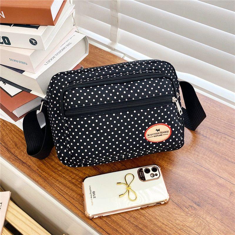 Women's Waterproof Cloth Bag Diagonal Cross Shoulder Bag Lightweight Casual Bag Middle-aged Mother's Shoulder Bag