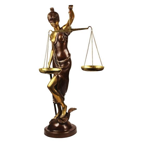 Big Brass 76.2 Cm Andha Kanoon Statue Blind Folded Justice Lady Murti Sculpture Blindfolded Insaaf Ka Taraju Showpiece Murti Home Decor