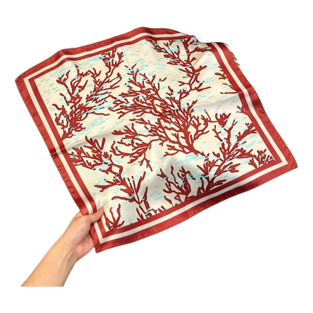 May Kaji Cashew Flower Square Scarf Retro Men's Silk Scarf Buckle British Style Scarf Men's Paisley Pattern Small Scarf Women