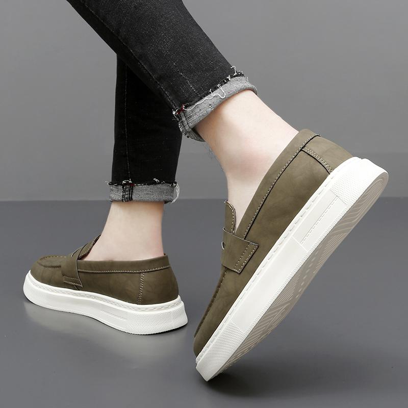 Fashion 2025 Fashion Leather Men Party and Wedding Casual Loafers Italian Style Men's Dress Shoes Daily Comfortable Breathable Men Shoes