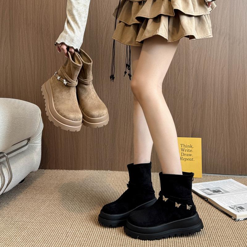 Fashion Niche Retro Designed Casual Thick Soled Short Boots for Women 2025 Winter New Style Comfortable Fashion Suede Chunky Ankle Boots