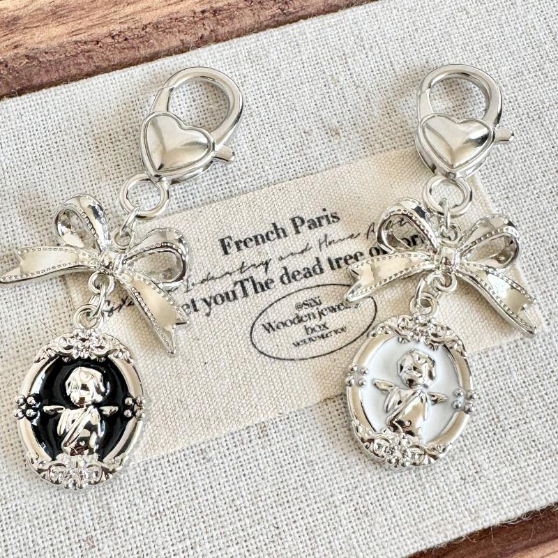Retro Angel Keychain Girls For Women Girl Cute Bowknot Keyring Car Key Chain Holder Trinket Bag Charms Pendant Jewelry Gift