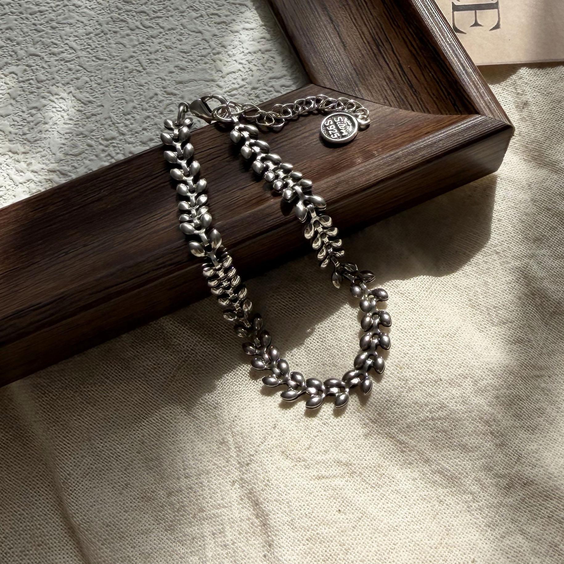 

100% Solid 925 Sterling Silver Retro Bracelet for Women Geometric Leaf Shape Handmade Sparkling Simple Bracelet Birthday Gift