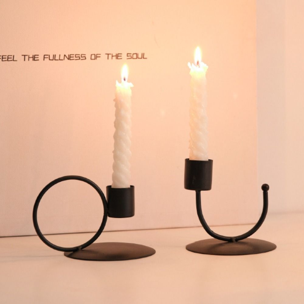 U-förmige Tischkerzenhalter Metall Doppelköpfiger Kerzenständer Heim- und Hoteldekoration Ornament