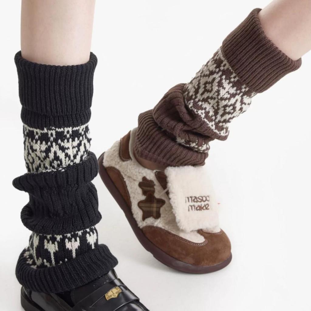 Retro Fair Isle Knit Leg Warmers: Chunky, Slimming Knee-High Socks for Autumn/Winter