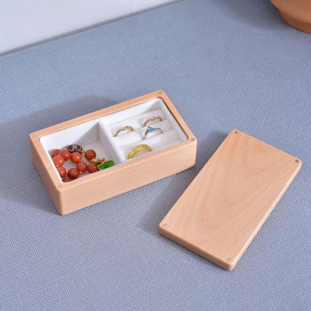 Wooden Magnetic Jewelry Box: Portable Ornamental Necklace & Ring Storage